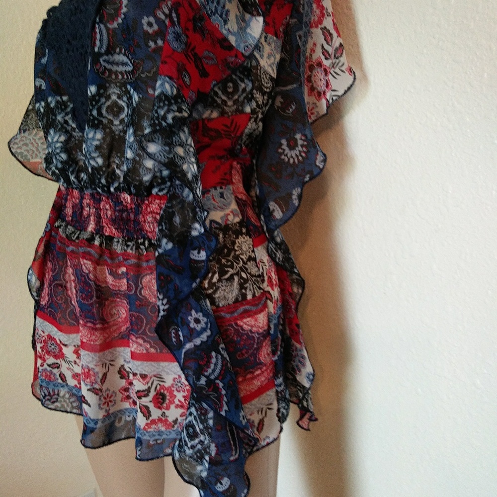 Red White Blue Paisley Floral Crotchet blouse - Picture 4 of 8